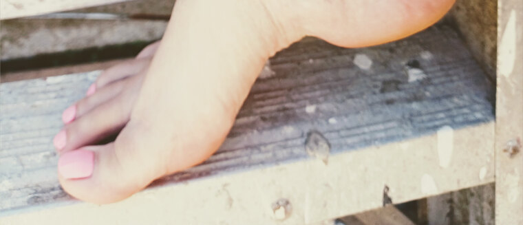 LoveMyToes cover image