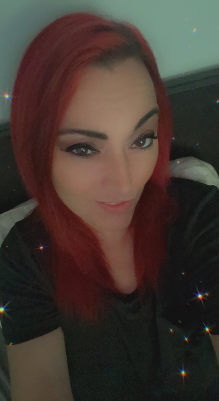 Sexyredheadedbombshell banner image