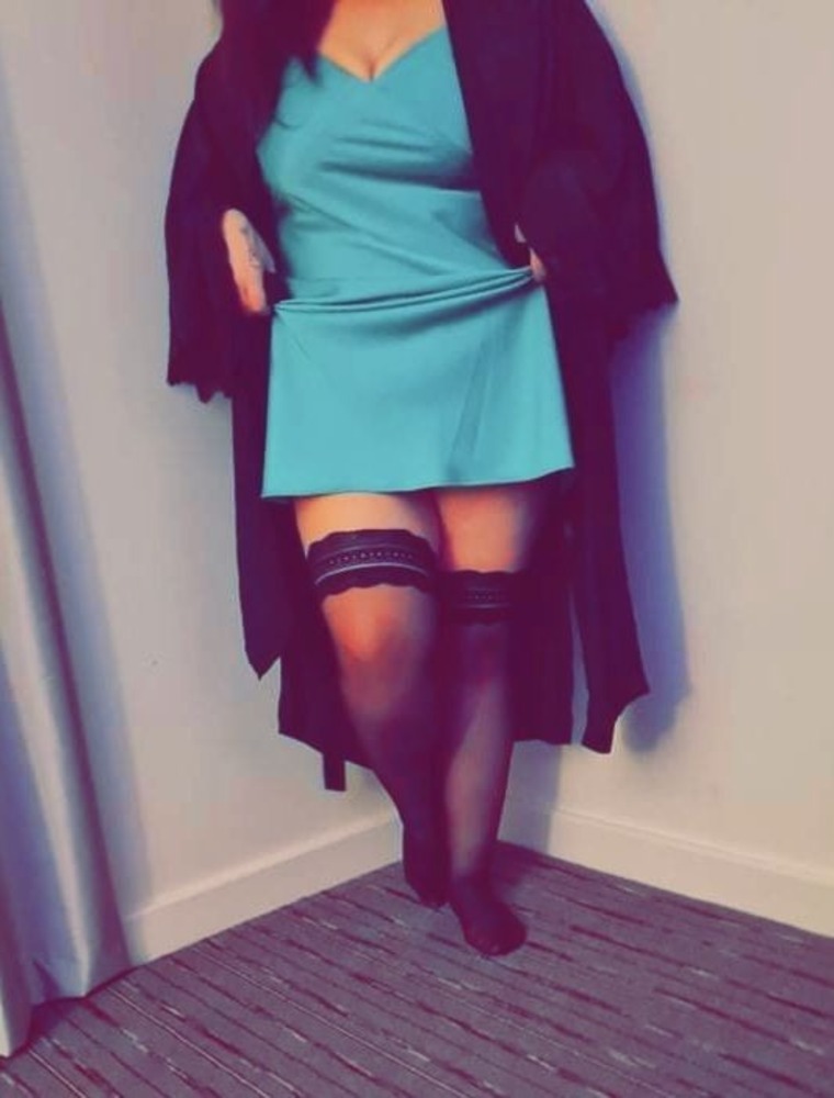 CurvyGirlWithTattoos banner image