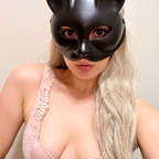Emily May avatar