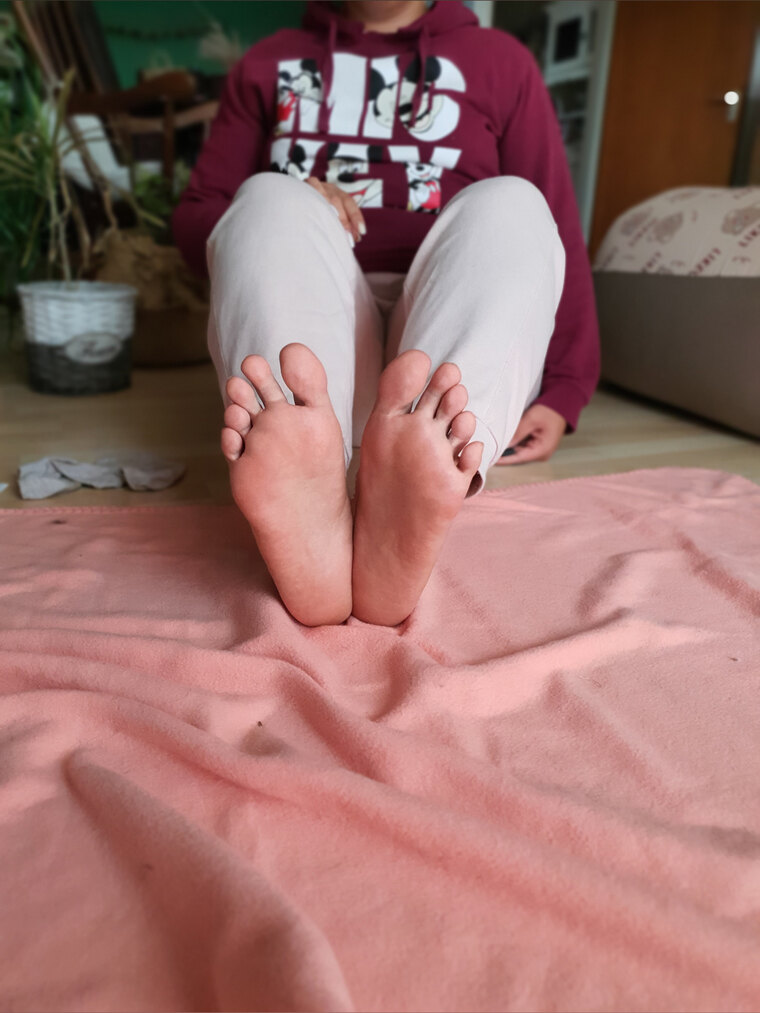 Noura Dubaiya cover image
