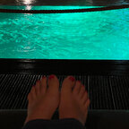 Momfeet avatar