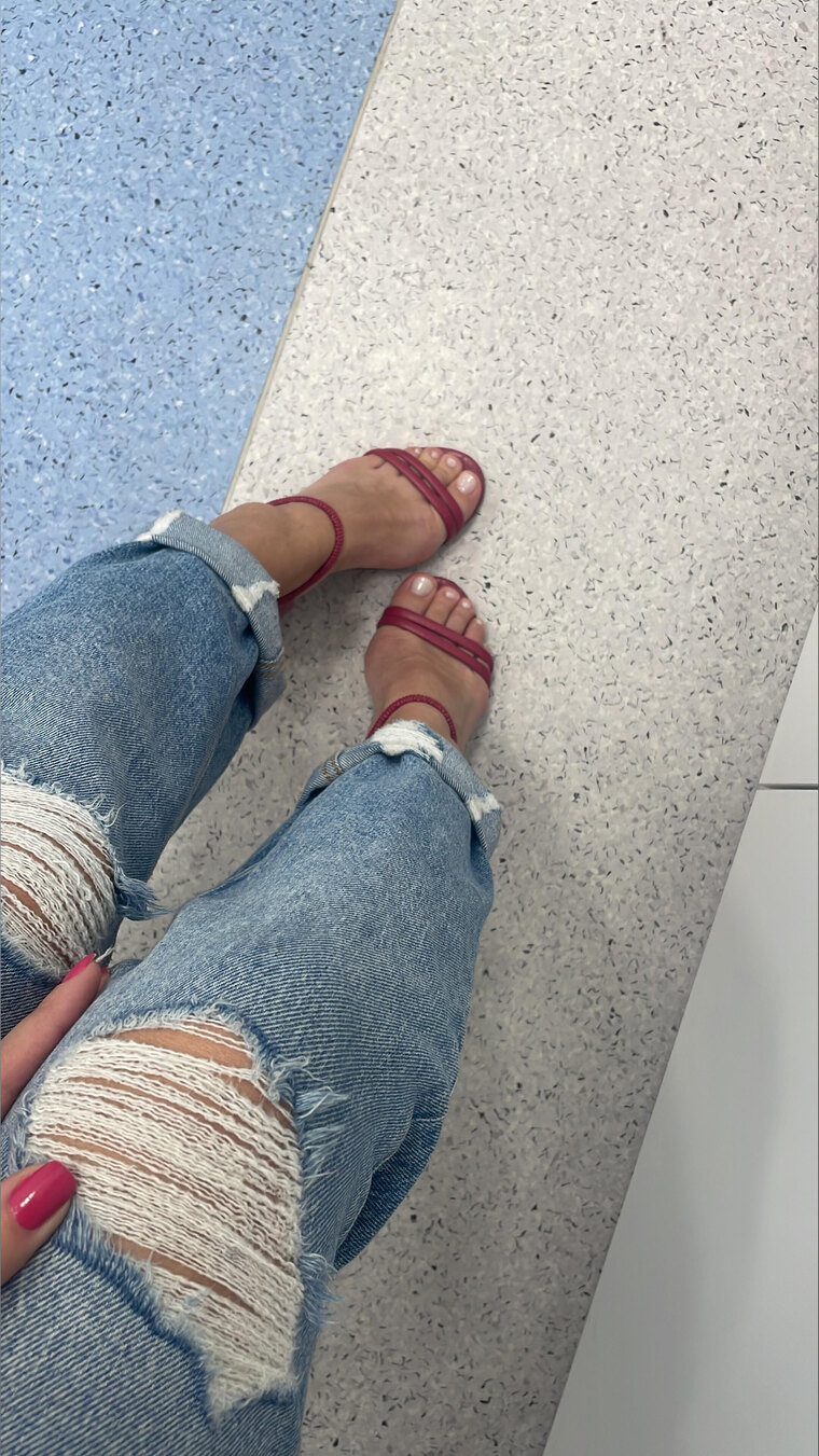 Pretty Feet cover image
