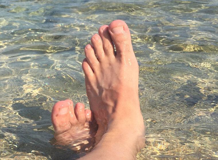 OnlyFeet cover image