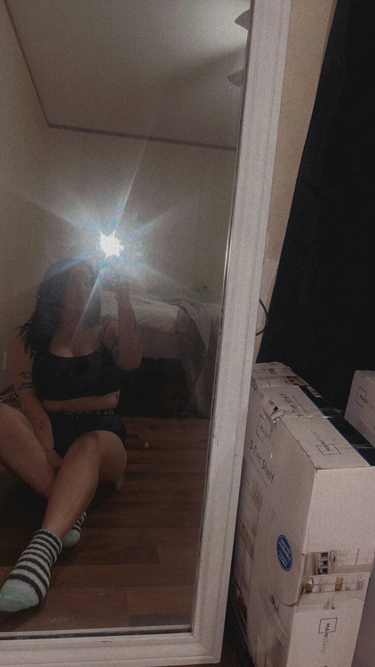 Peaches😈 banner image