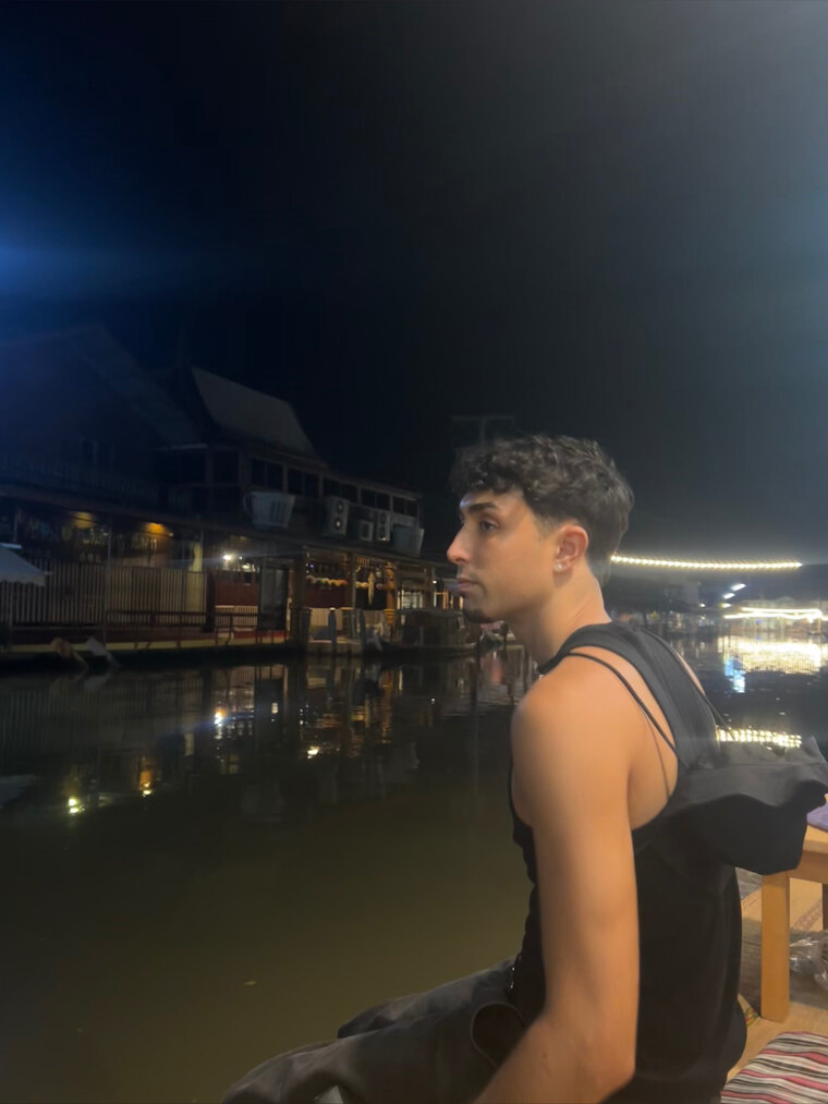 Lucas Bueno banner image