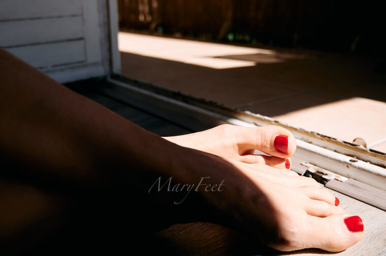 Maryfeet cover image