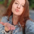 AMiningLadyWithACharmingSmile avatar