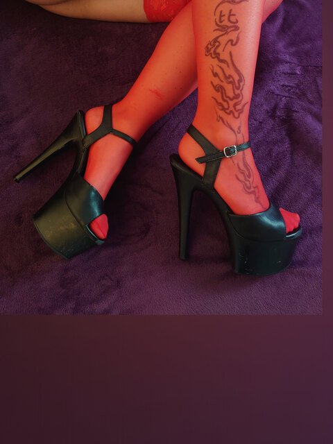 Adriana Russowx cover image