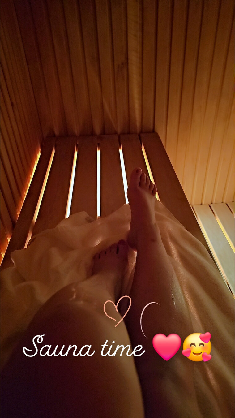 Royalfeet cover image