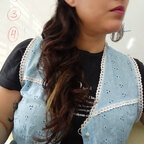 mysterious teacher avatar