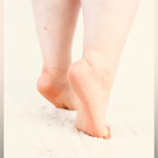 PetiteAngelFeet avatar