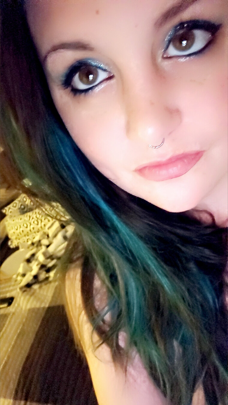ThickGothGirl cover image