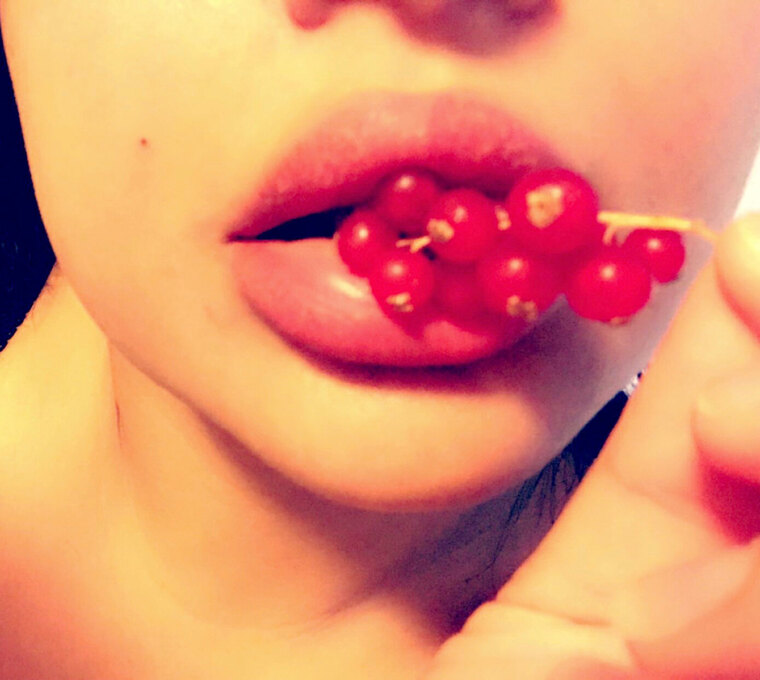 Lady luscious lips cover image