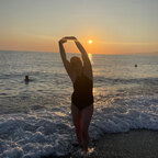 Maria West avatar