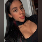 Brunette oculta avatar