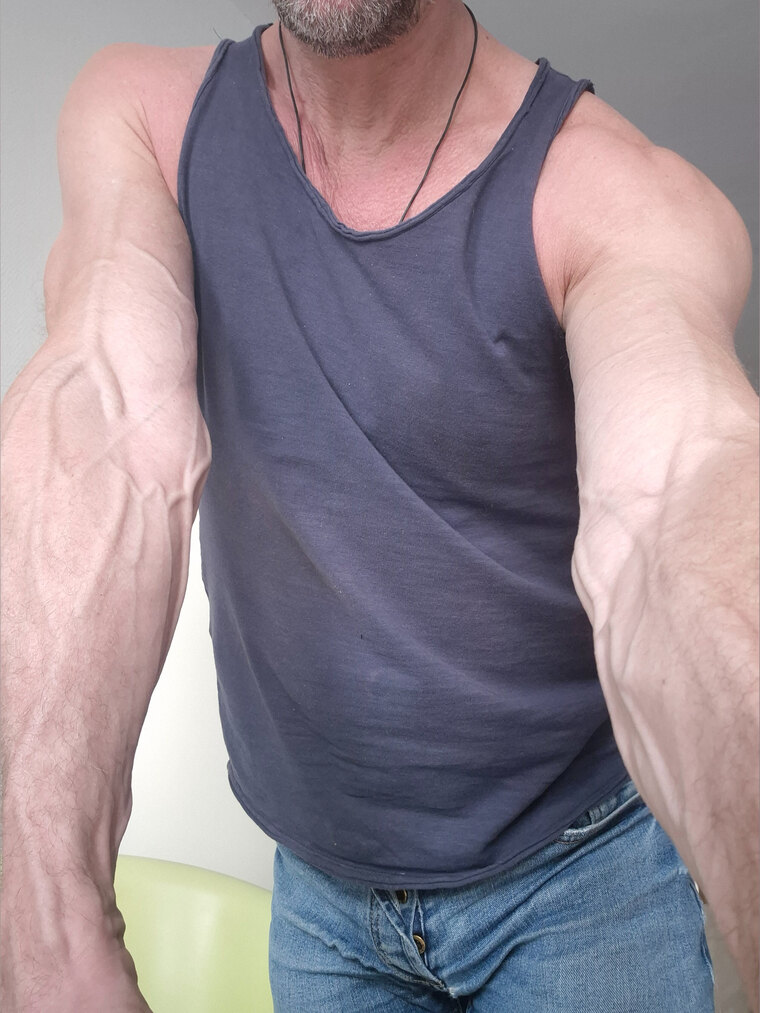 mr Veigns cover image