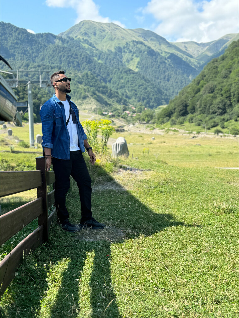 Sam Traveler banner image