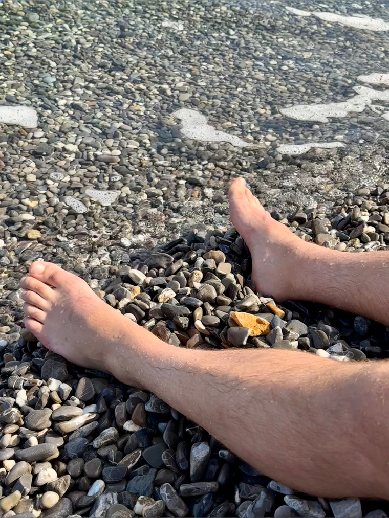 MegaFeet cover image