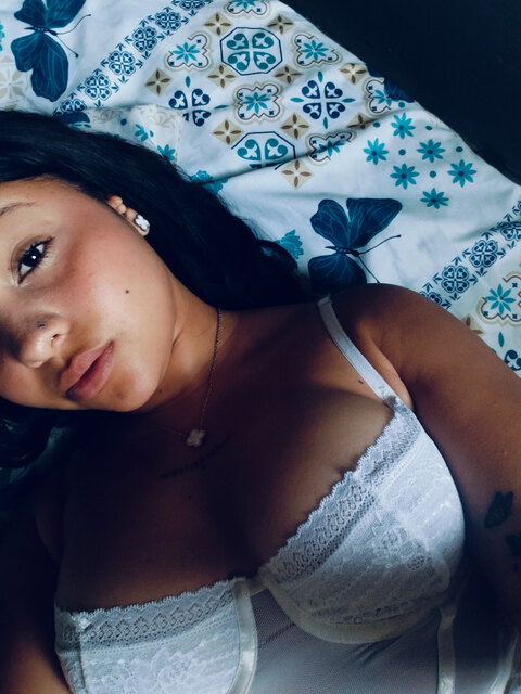 Aleja_hott cover image