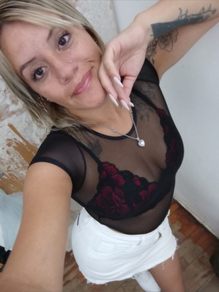 Damaris Ybañez cover image