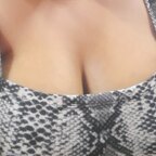 @The Hot busty avatar