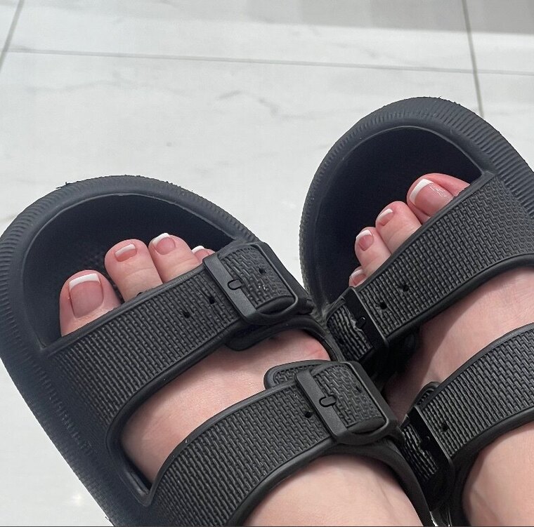 tempted toes <3 banner image