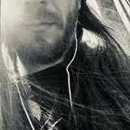J avatar