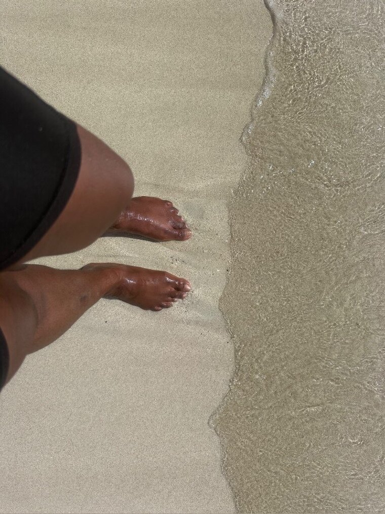 barefootisland banner image