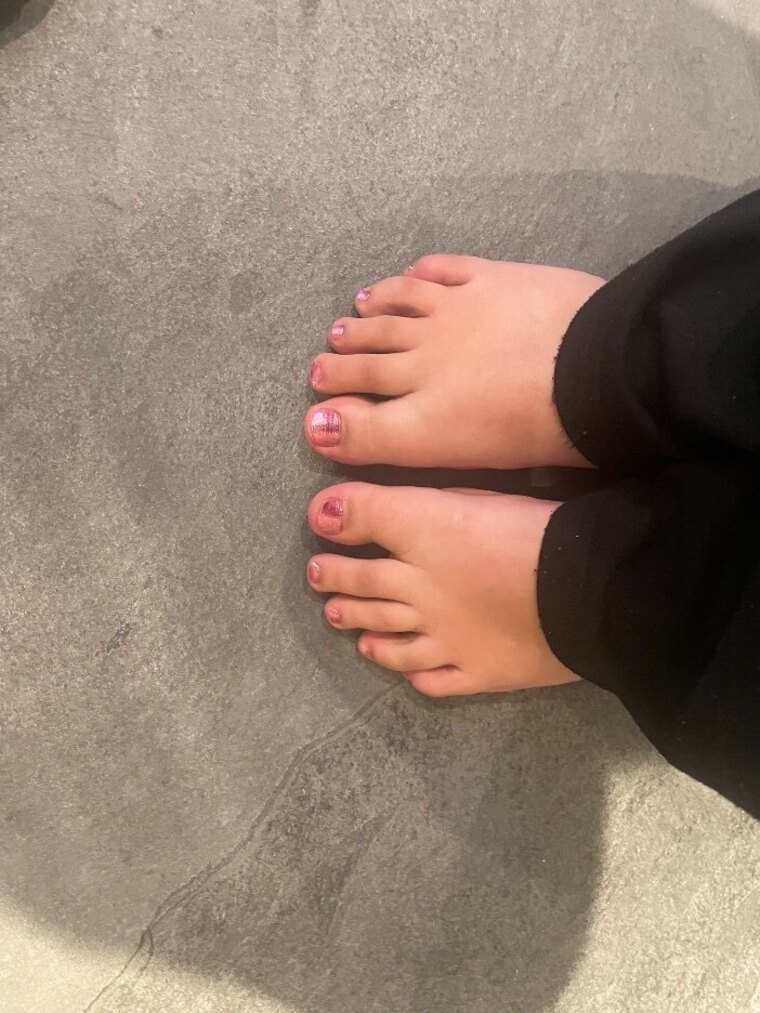 feet goddess cover image