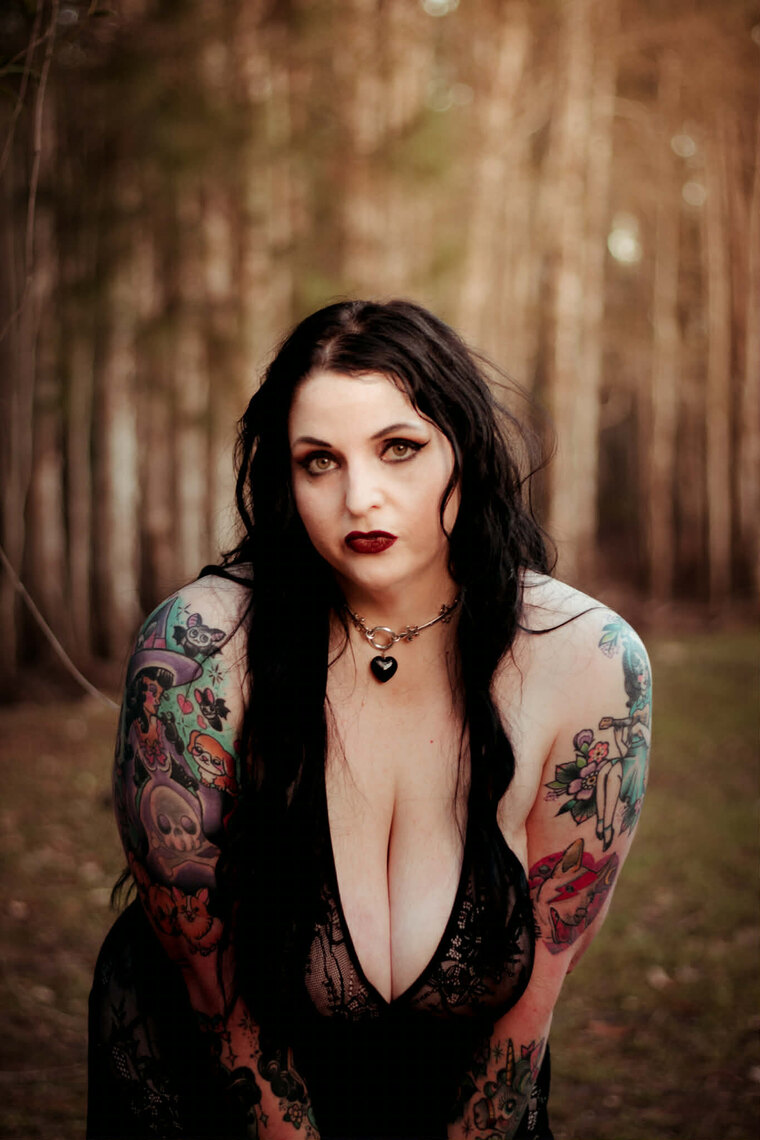 Gothicc_grrl banner image