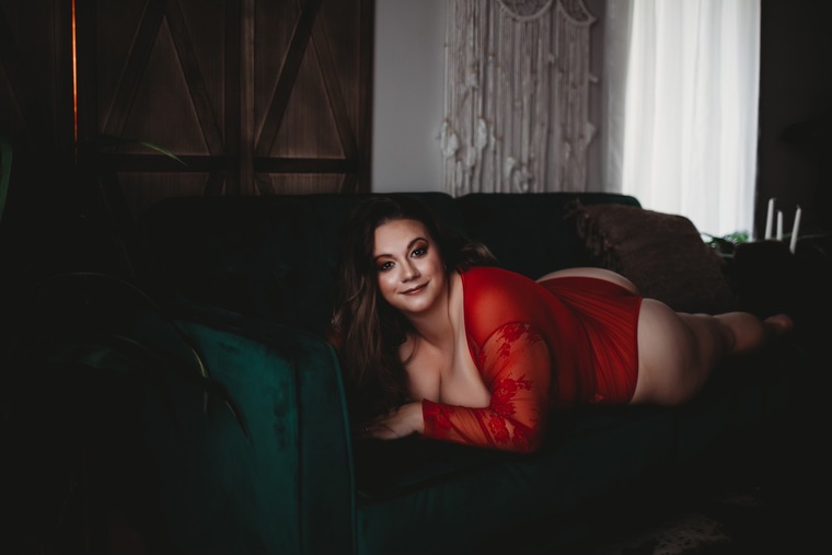 Peachy Sights cover image