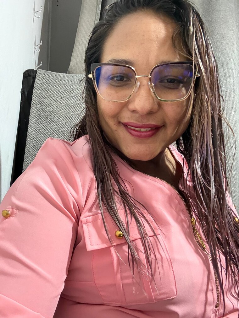 Leonor astudillo cover image