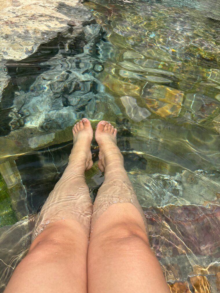 DivineToes cover image