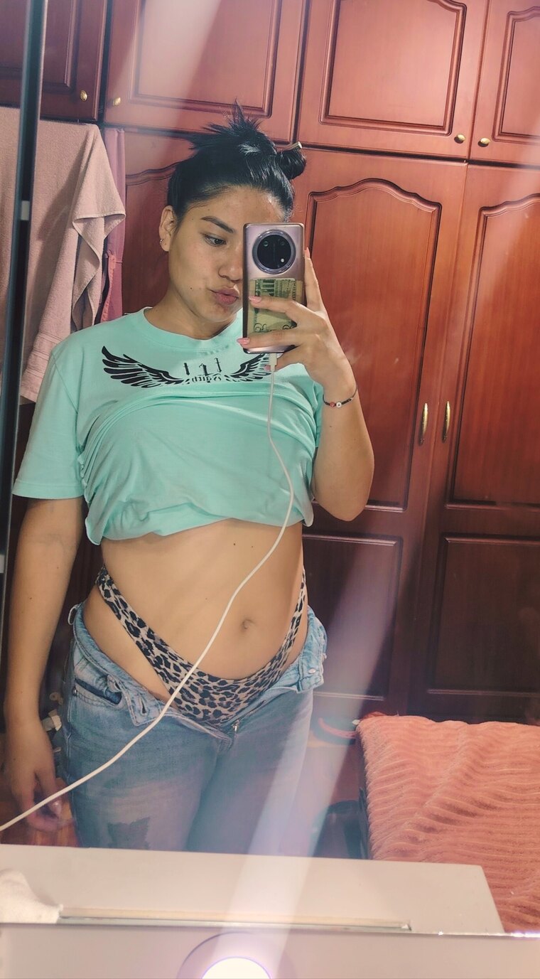 Valeria consentida ❤️🔥 cover image