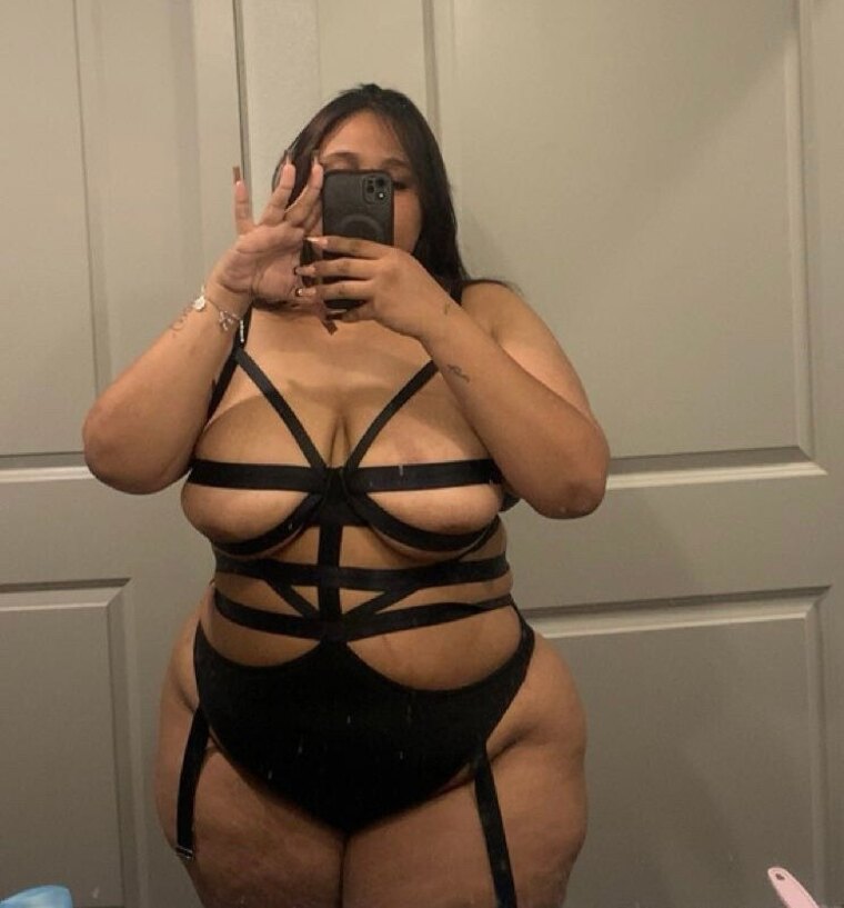 La gorda 😏 cover image