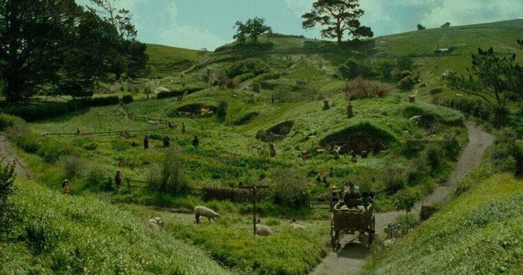 Hobbitgirl banner image