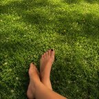 Feet and heels 🦶🏻 avatar