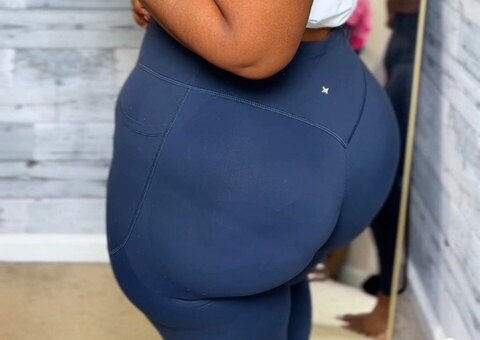 CurvyRaven cover image