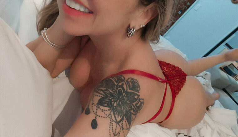claudia lima banner image
