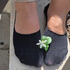 Adventurous feet👣🤤 avatar