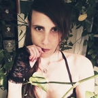 LaceyinMaine avatar