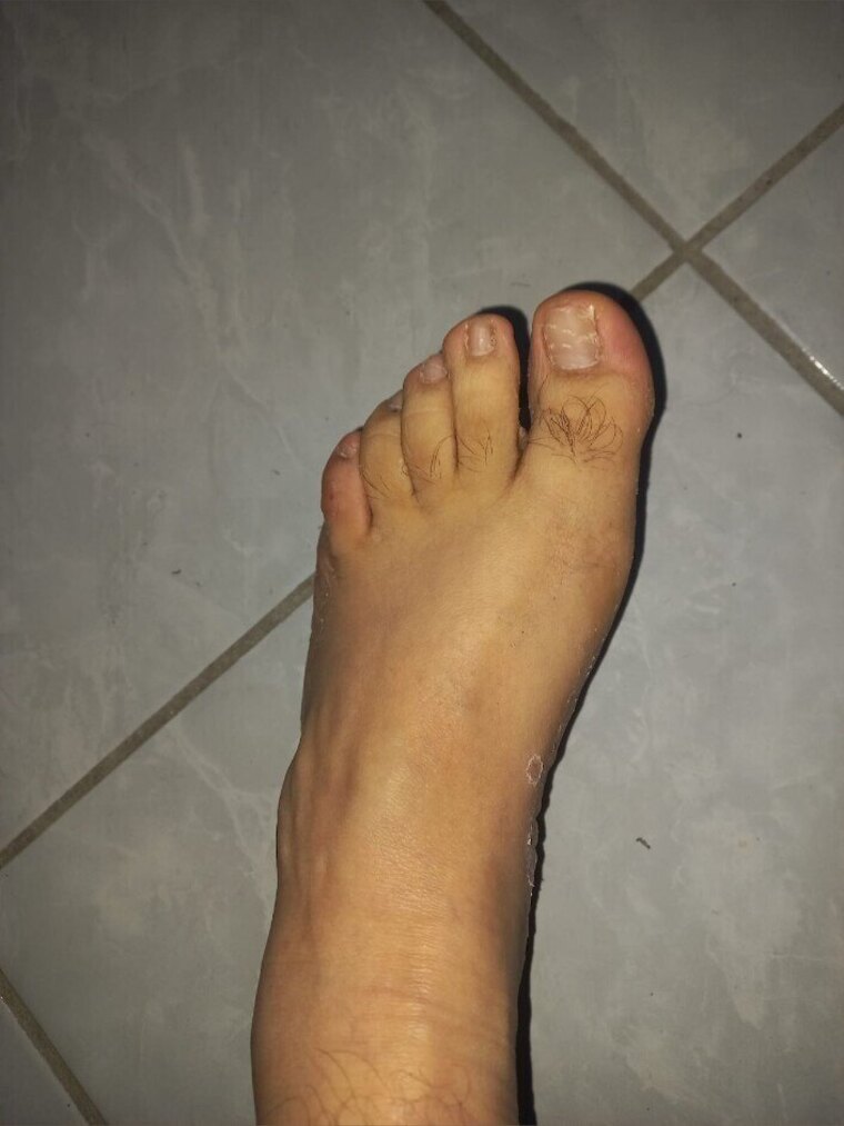 UGLYFEETSMAN 🍌 💕 cover image
