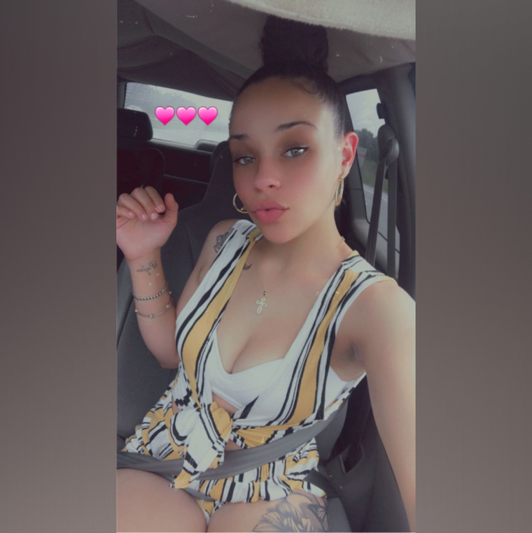 WHITE'CHOCOLATE 💦🫦 banner image