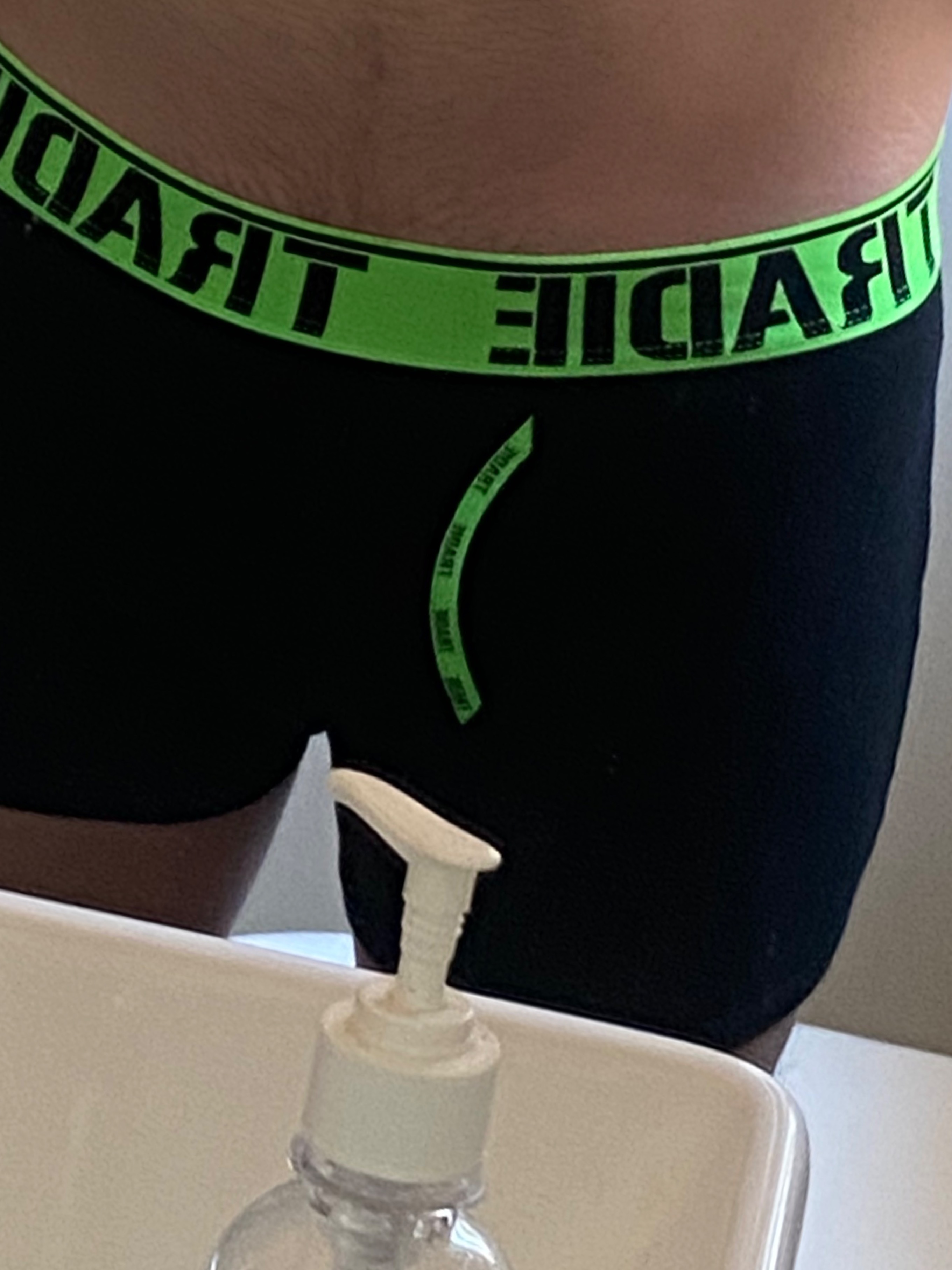 UNCUT AUSSIE banner image