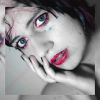 UndercoverGothgirl Free avatar