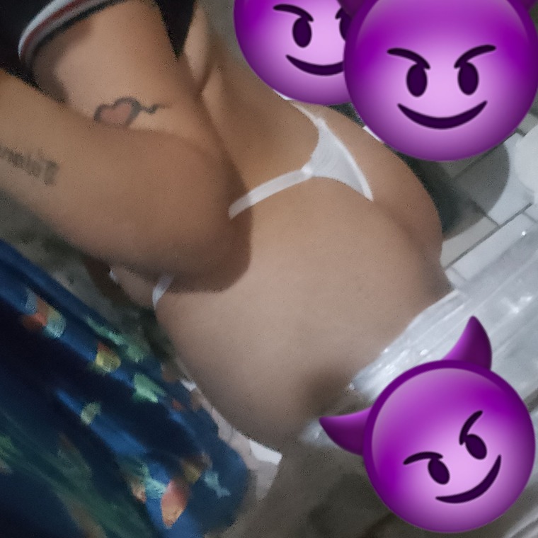 your sexy girl💦😈 cover image