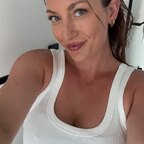 Holly avatar