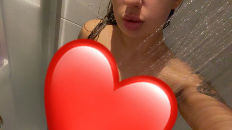 Mysterious Girl🫶 cover image