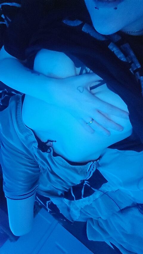 Bigtiddygothgf420 cover image